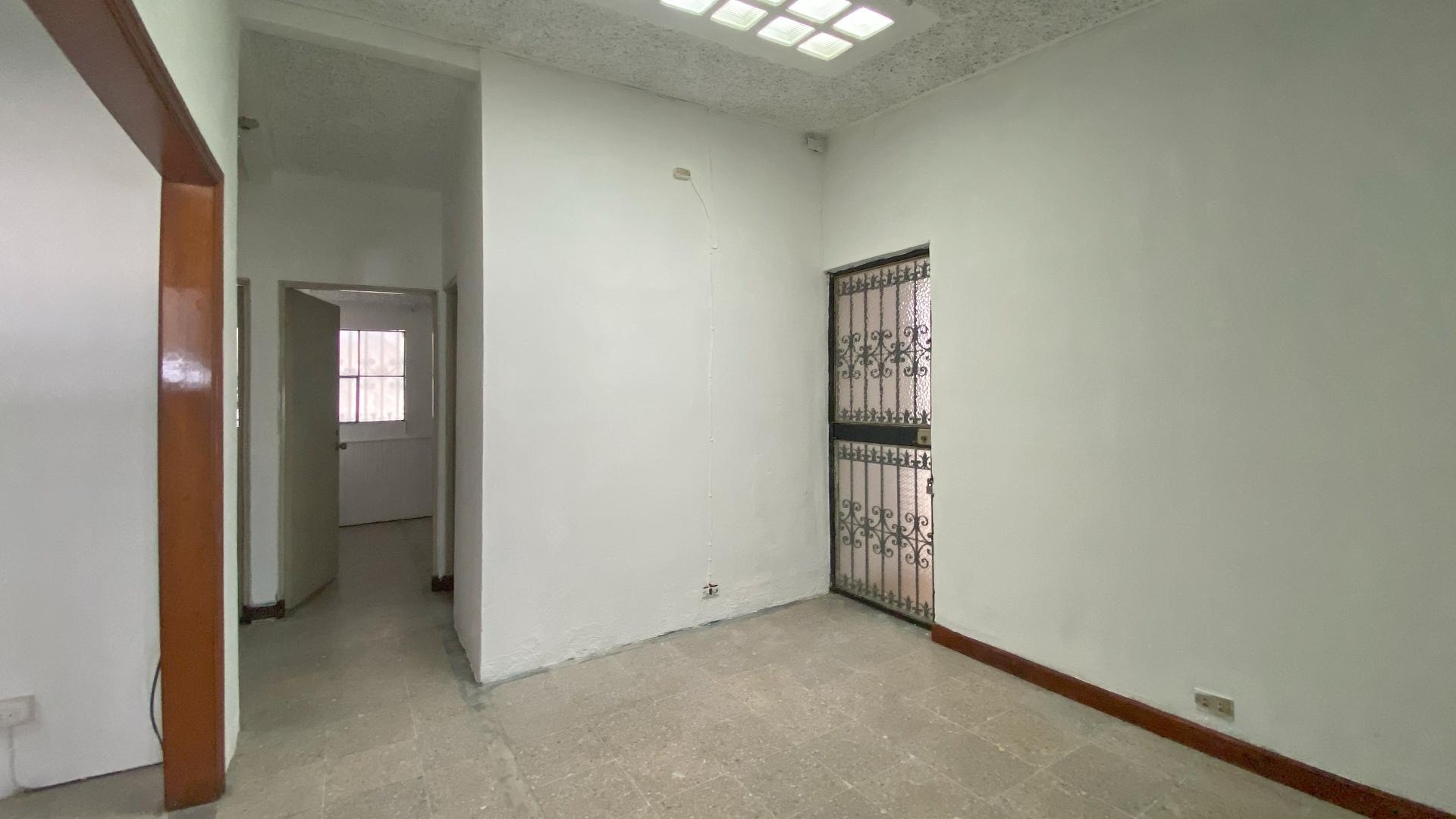 Casa para oficinas en el Bulevar Sur - Image 4