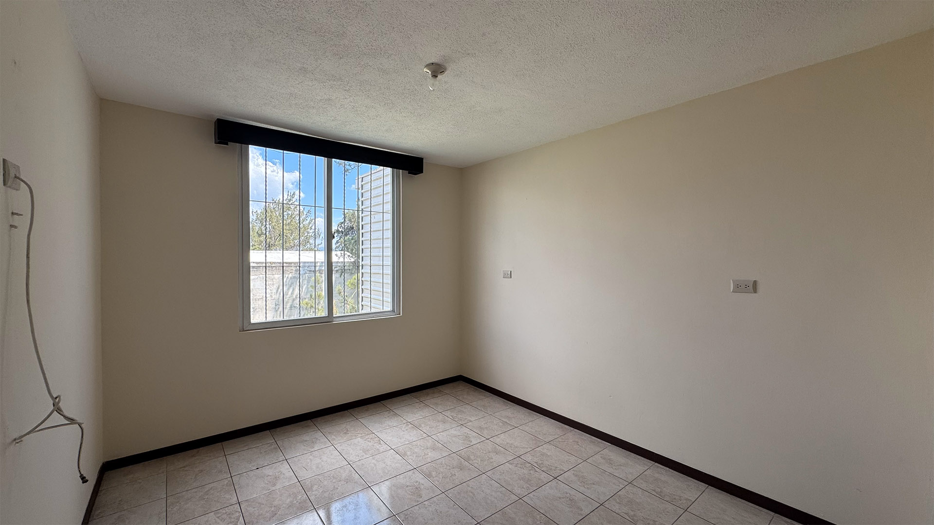 Apartamento en alquiler en Balcones de San Cristóbal - Image 4